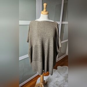 Ann Taylor LOFT sweater knit poncho one size